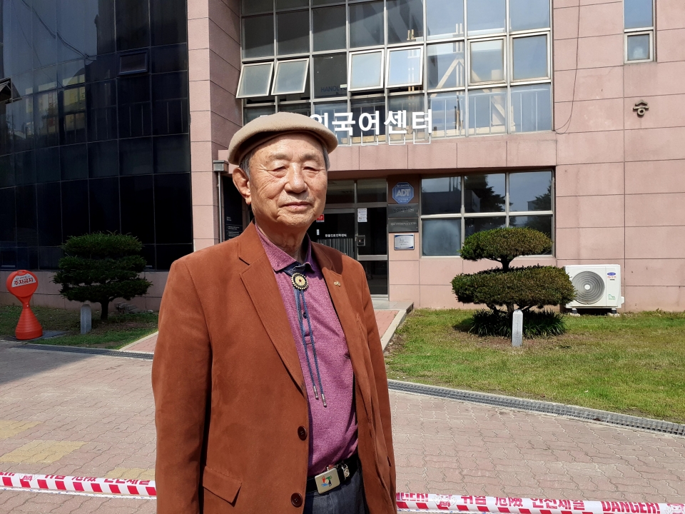 박우승 장로는 온양한올고등학교 교장으로도 오랫동안 재직하면서 제자들에게 큰 영향을 끼쳤다.